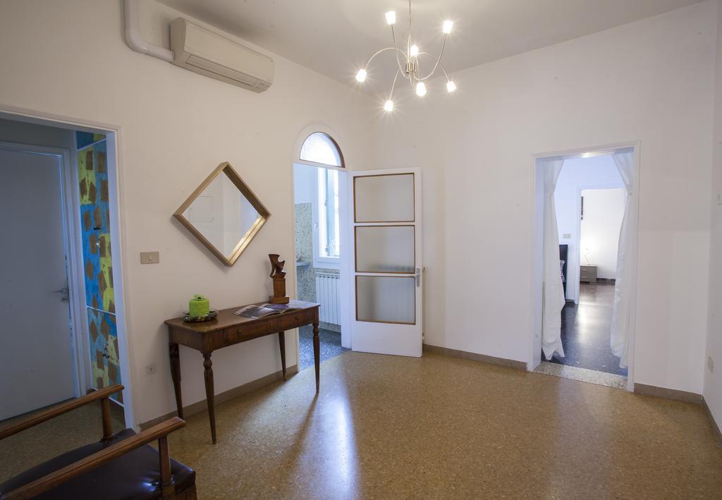 Casa Renier-Biennale Apartment เวนิส ภายนอก รูปภาพ