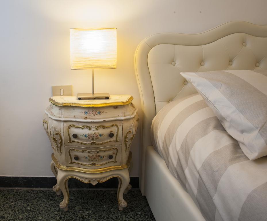 Casa Renier-Biennale Apartment เวนิส ภายนอก รูปภาพ